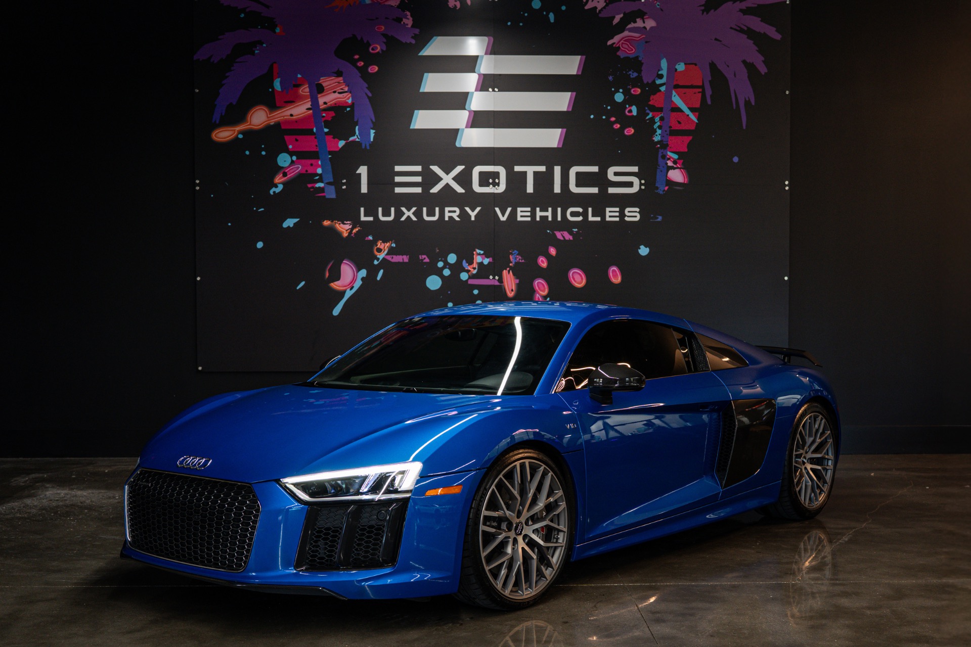 Ara Blue Crystal Effect 2017 Audi R8 Coupe All-Wheel Drive 7-Speed Automatic