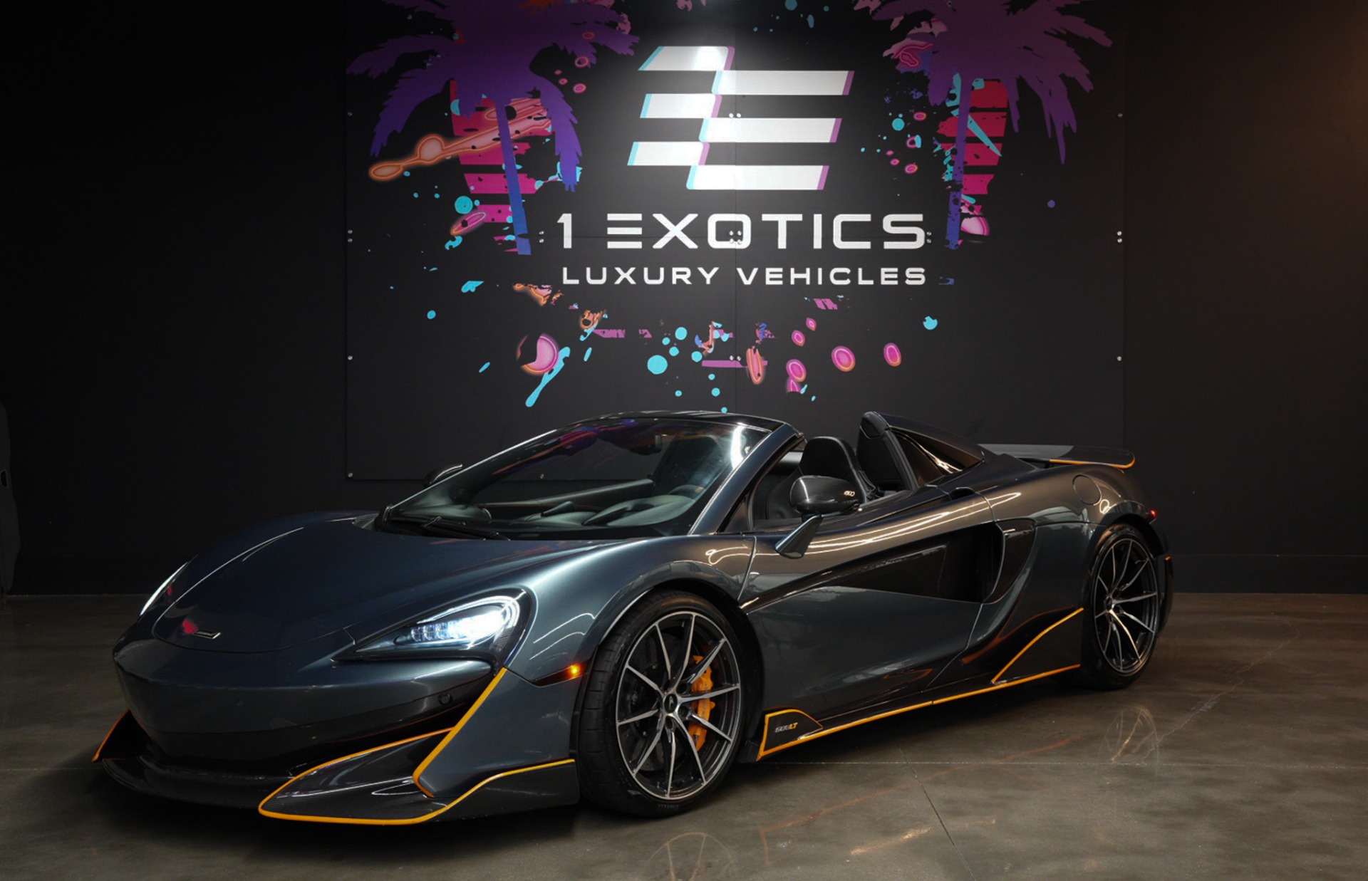 Saros 2020 McLaren 600LT Convertible Rear-Wheel Drive 7-Speed Automatic