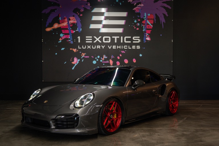 2016 Porsche 911 Turbo S Coupe's photo