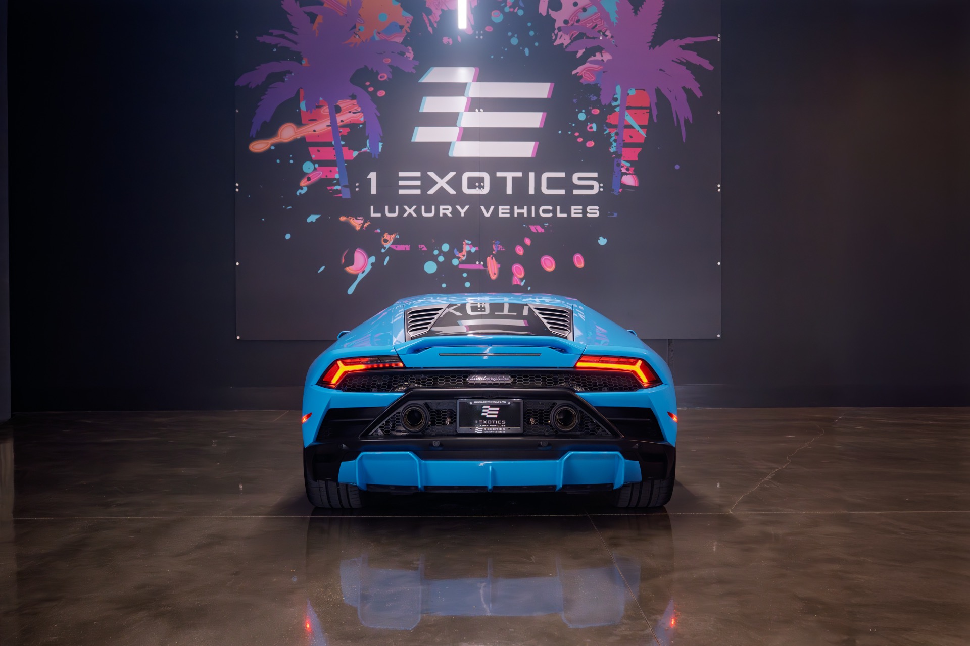 2023 Lamborghini Huracan Evo Coupe photo 2