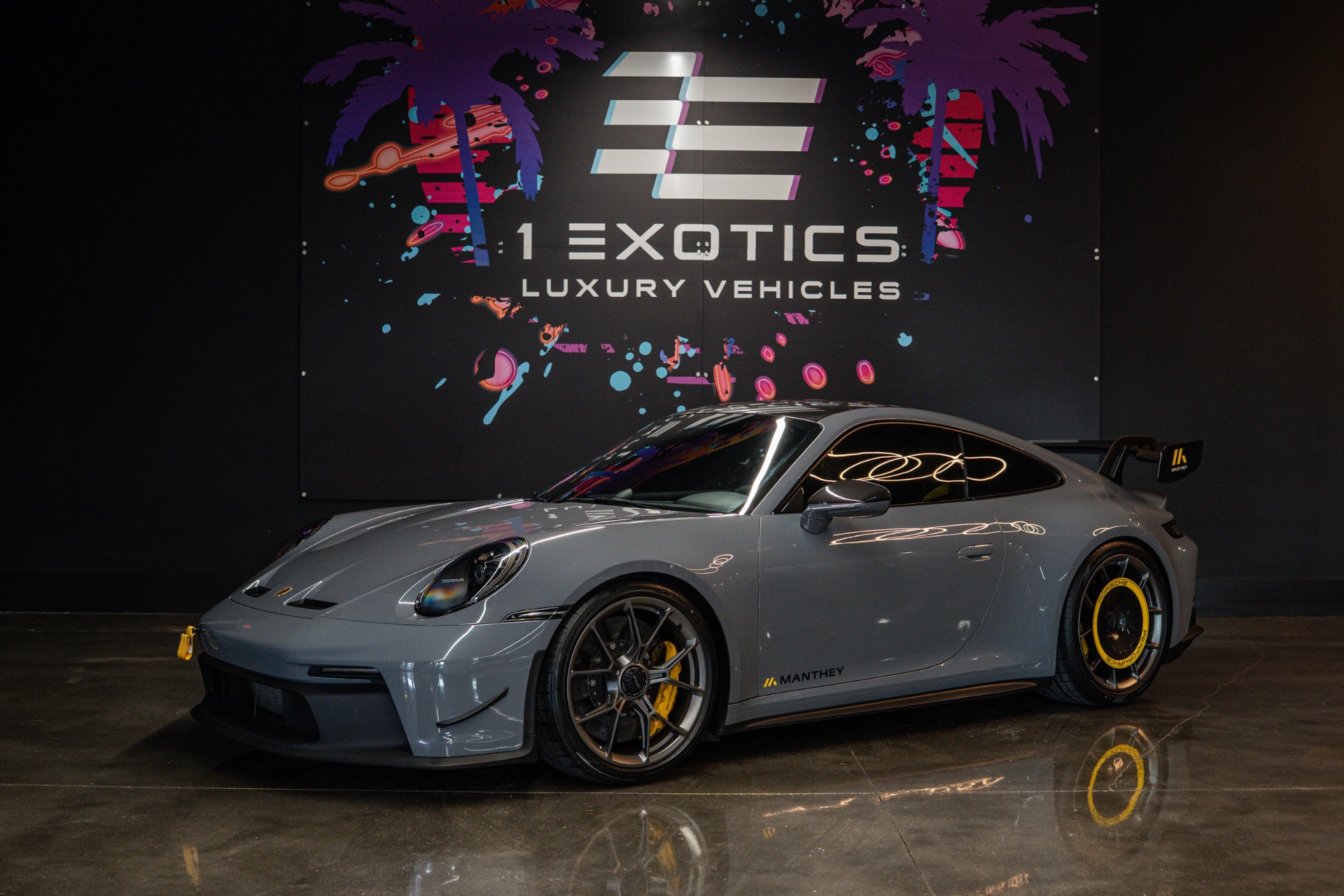 Used 2024 Porsche 911 GT3 MR Manthey Racing Package! $100k in adds