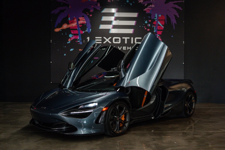 2018 McLaren 720S Base